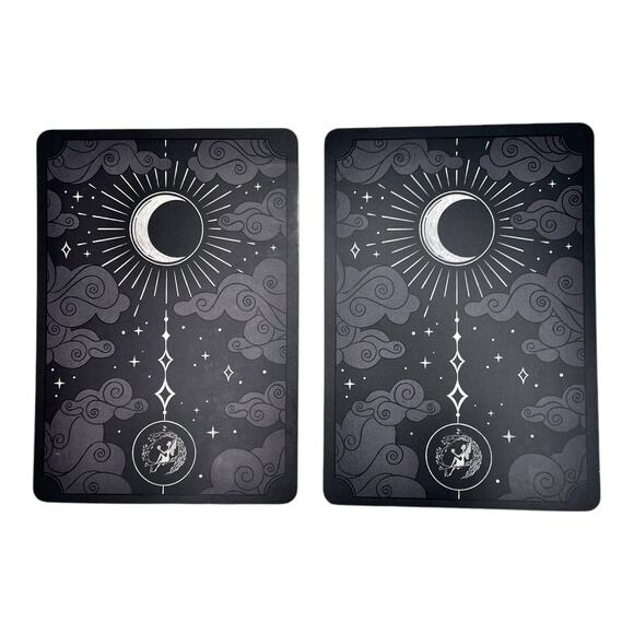 FairyLoot The Dagger and the Flame Monthly Tarot Cards - September 2024 - Picture 2 of 7